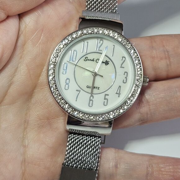 Silver Tone Sarah Conventry Watch Magnetic Band Fits 5" to 8.5" - Picture 1 of 14